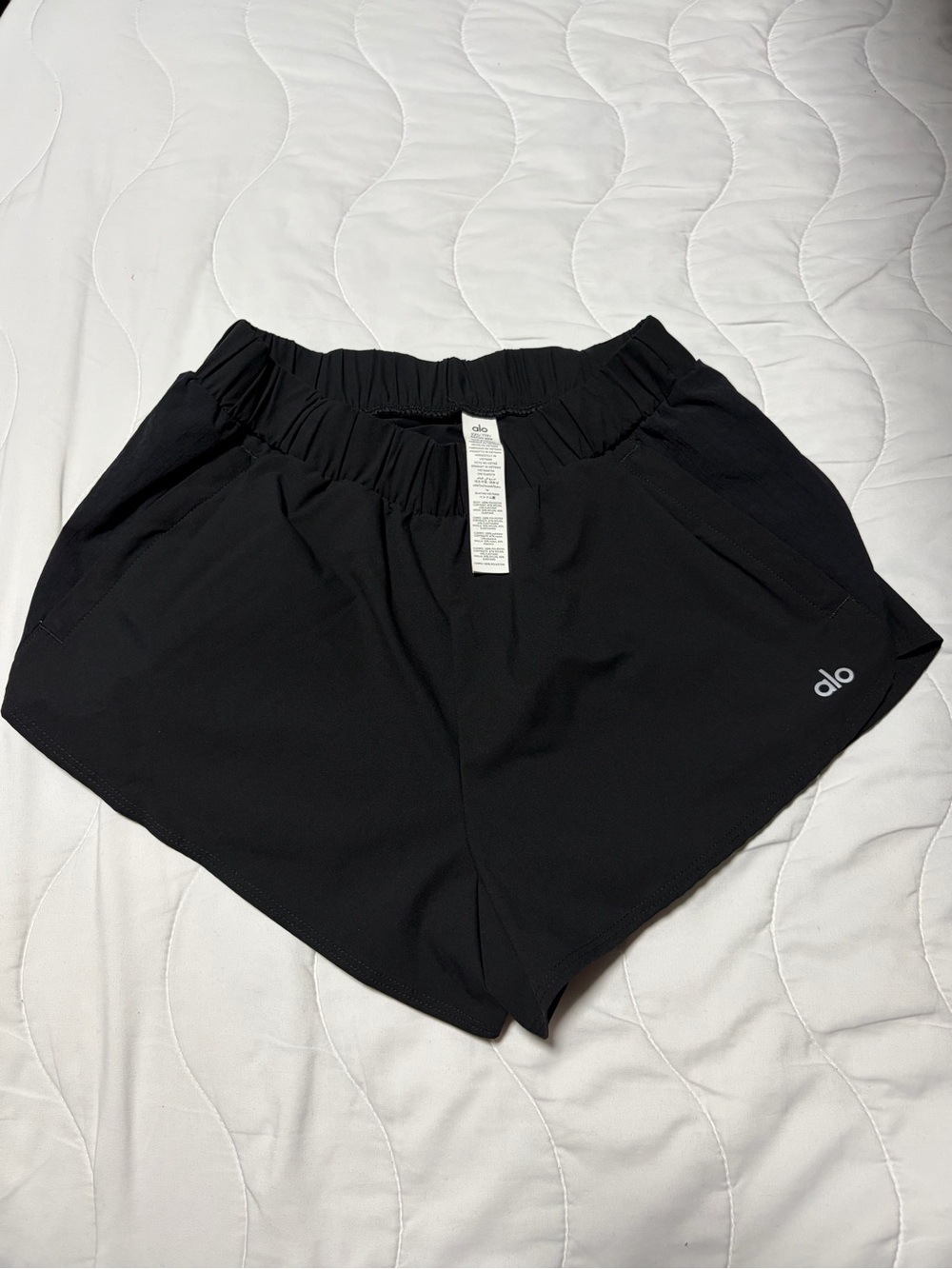 ALO Yoga Black Women's Athletic Shorts with Elastic Waist